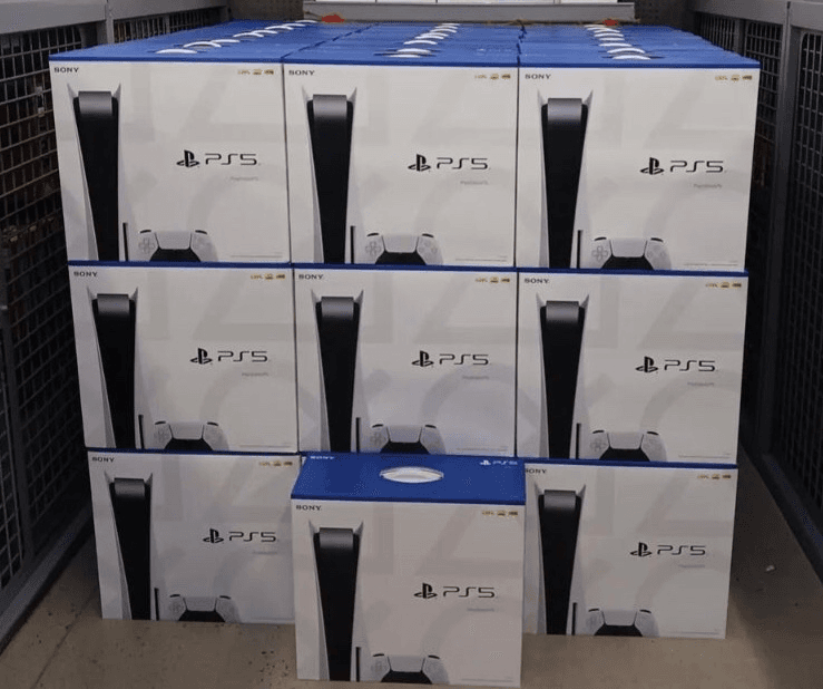 Disponible immédiatement Sony PS5 Edition Standard Scellé - Photo 1
