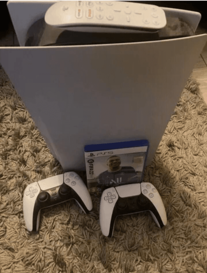 PlayStation 5 bon état - Photo 1