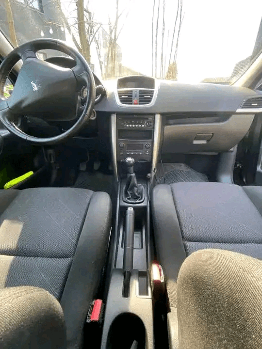 Peugeot - Photo 1