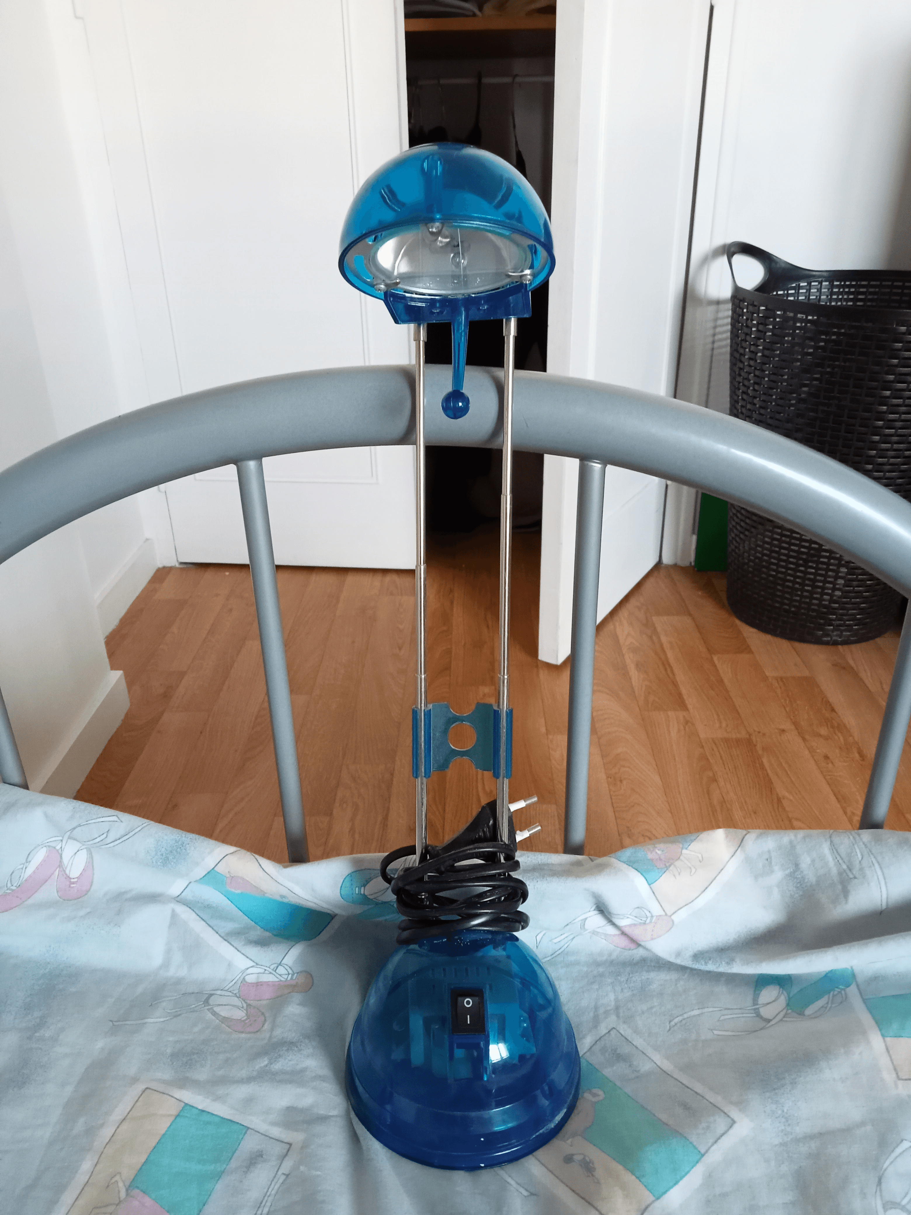 Lampe de bureau ou lampe de chevet - Photo 1