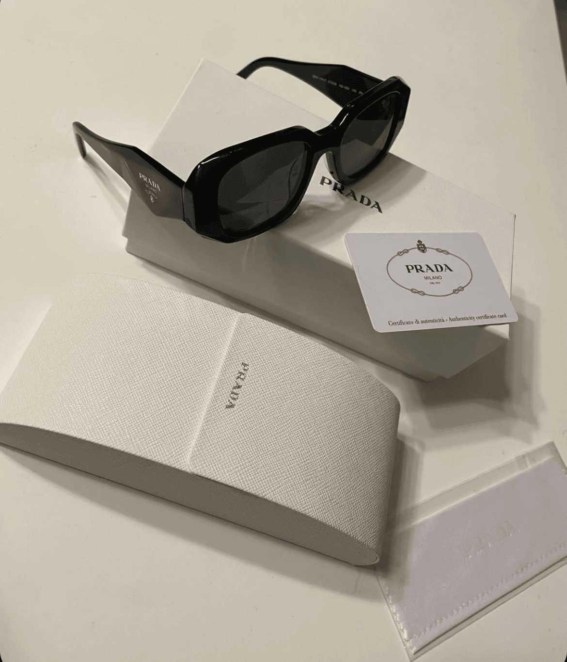 Lunettes Prada noir - Photo 1