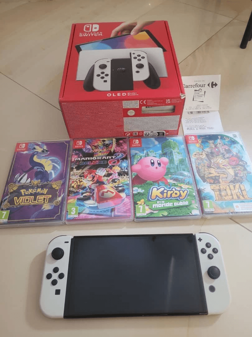 Nintendo Switch Modèle oled - Photo 1