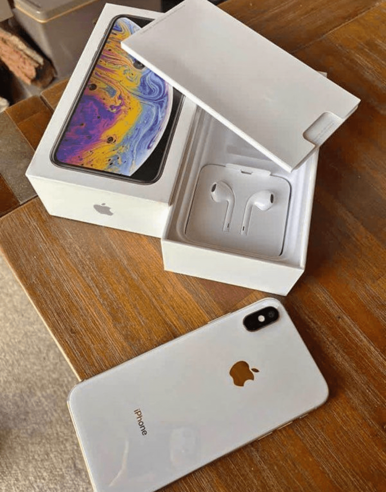 iPhone XS - Photo 1