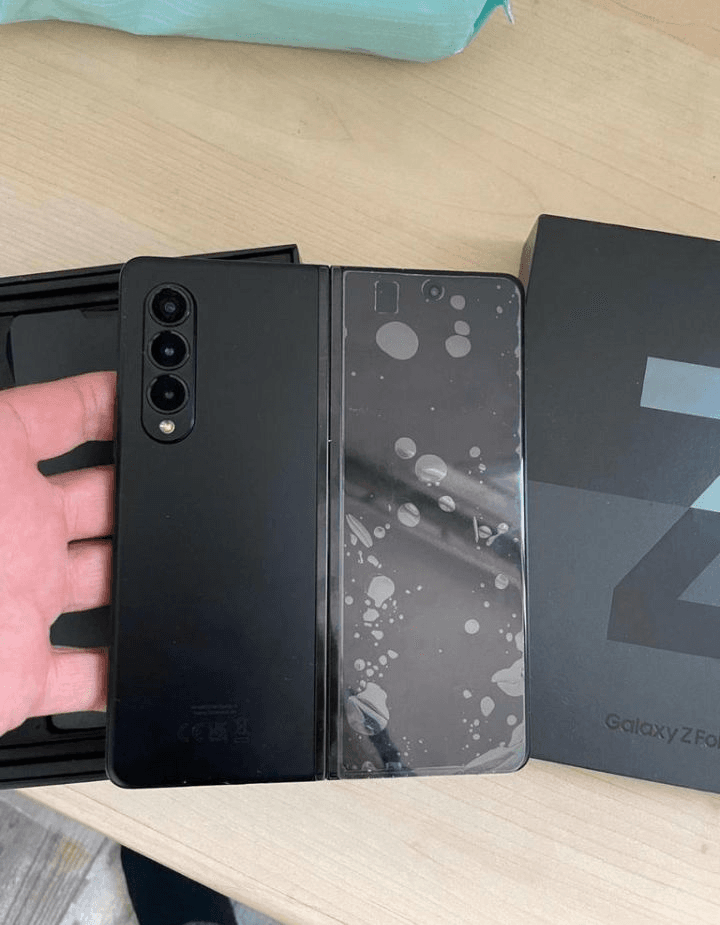 Samsung Z fold 3 256G - Photo 1