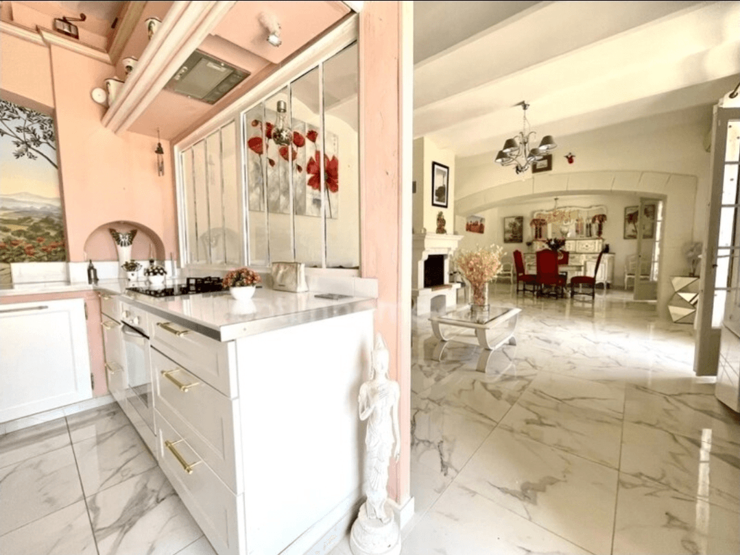 Superbe maison en pierre, 270 m² sur un terrain arboré Coudekerque-Branche
