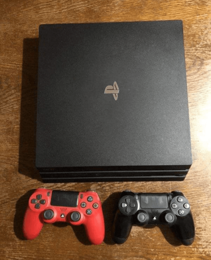 PlayStation PS4 pro état neuf