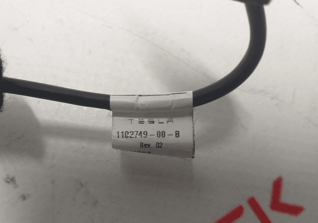 Antenne radio filtre arrière droite Tesla modèle 3 1102749-00-B - Photo 1