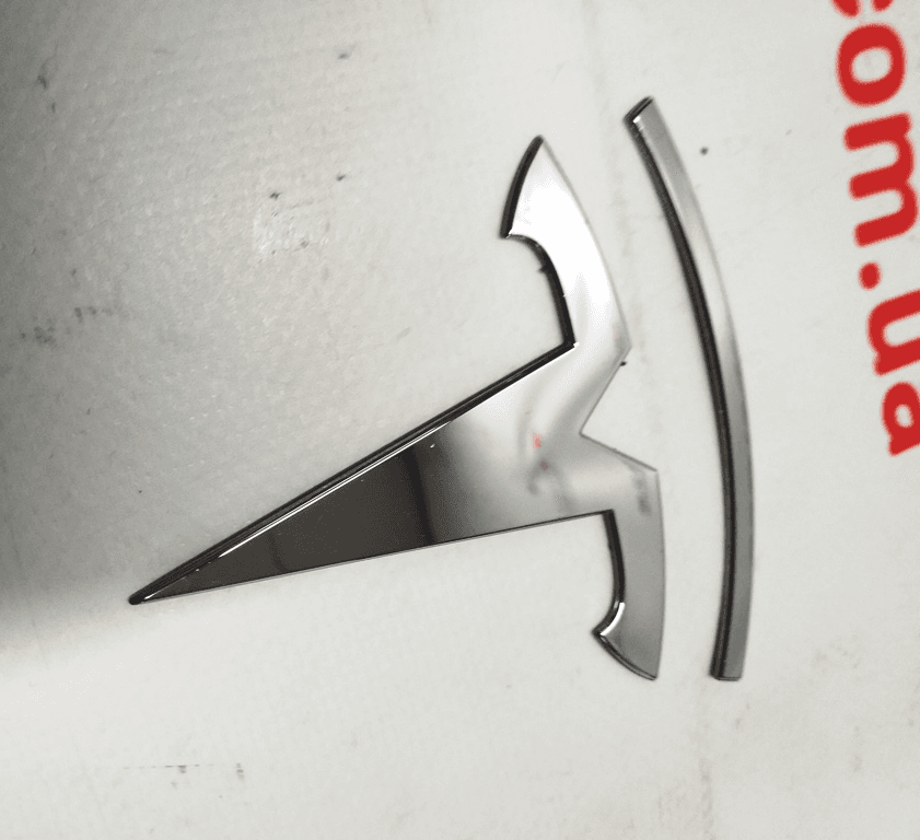 Capot "T" Emblème CHROME Tesla 1494949-00-A - Photo 1