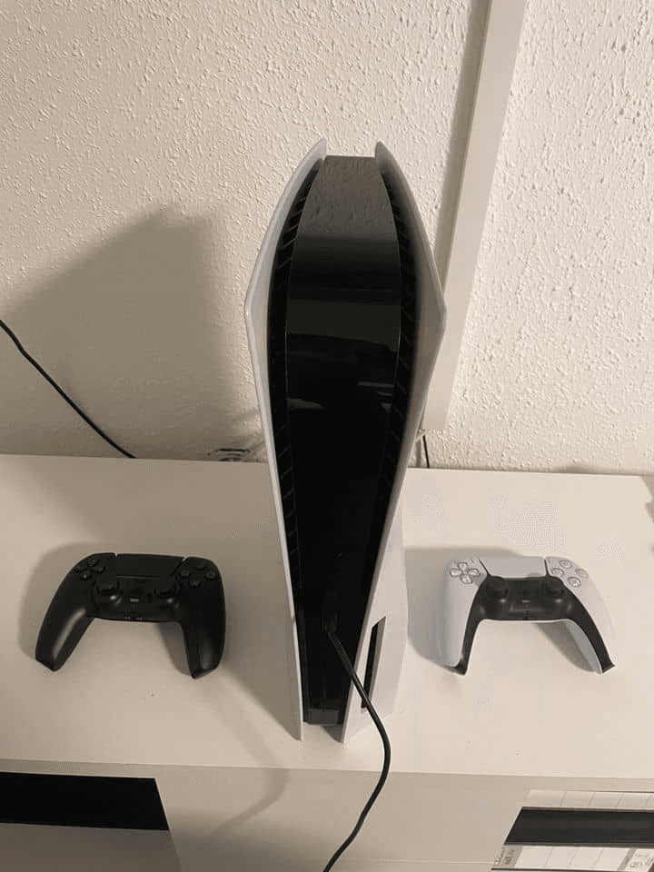 PlayStation 5 - Photo 1
