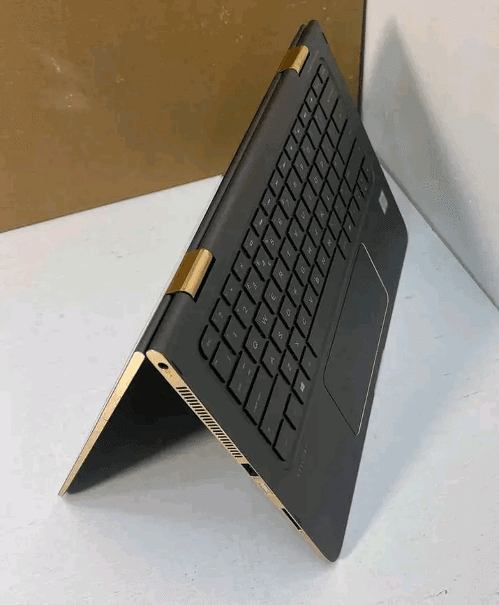 Ordinateur portatif de marque HP - Photo 1