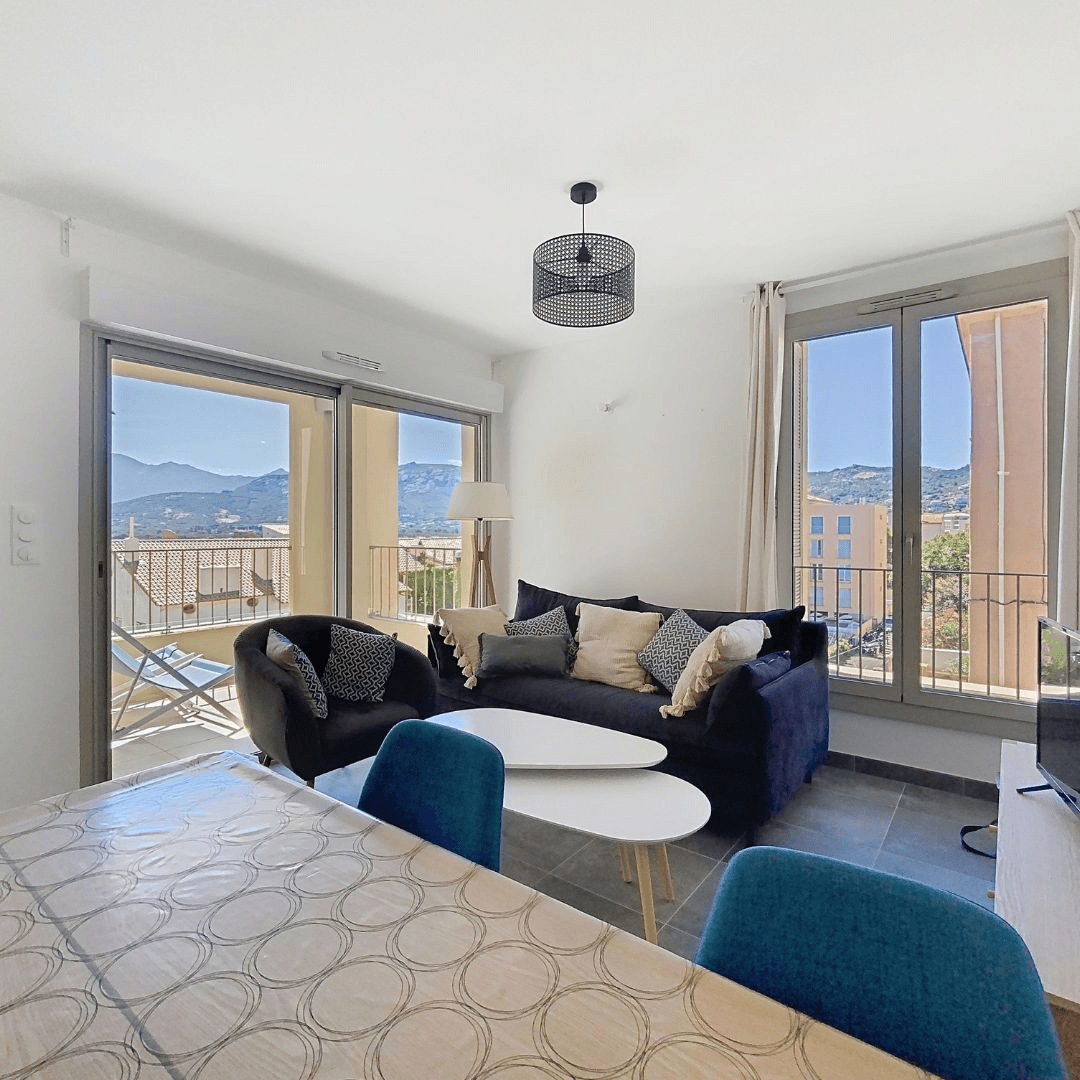 Superbe T3 situé au coeur du centre-ville de Calvi L03 - Photo 1