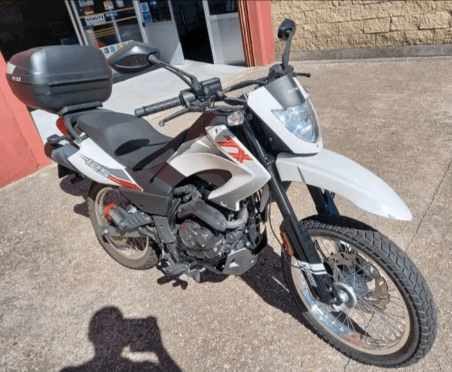 Motos - Photo 1