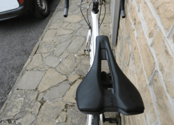 Vélo de course - Photo 1