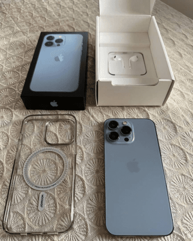iPhone 13 pro max 128 Go - Photo 1