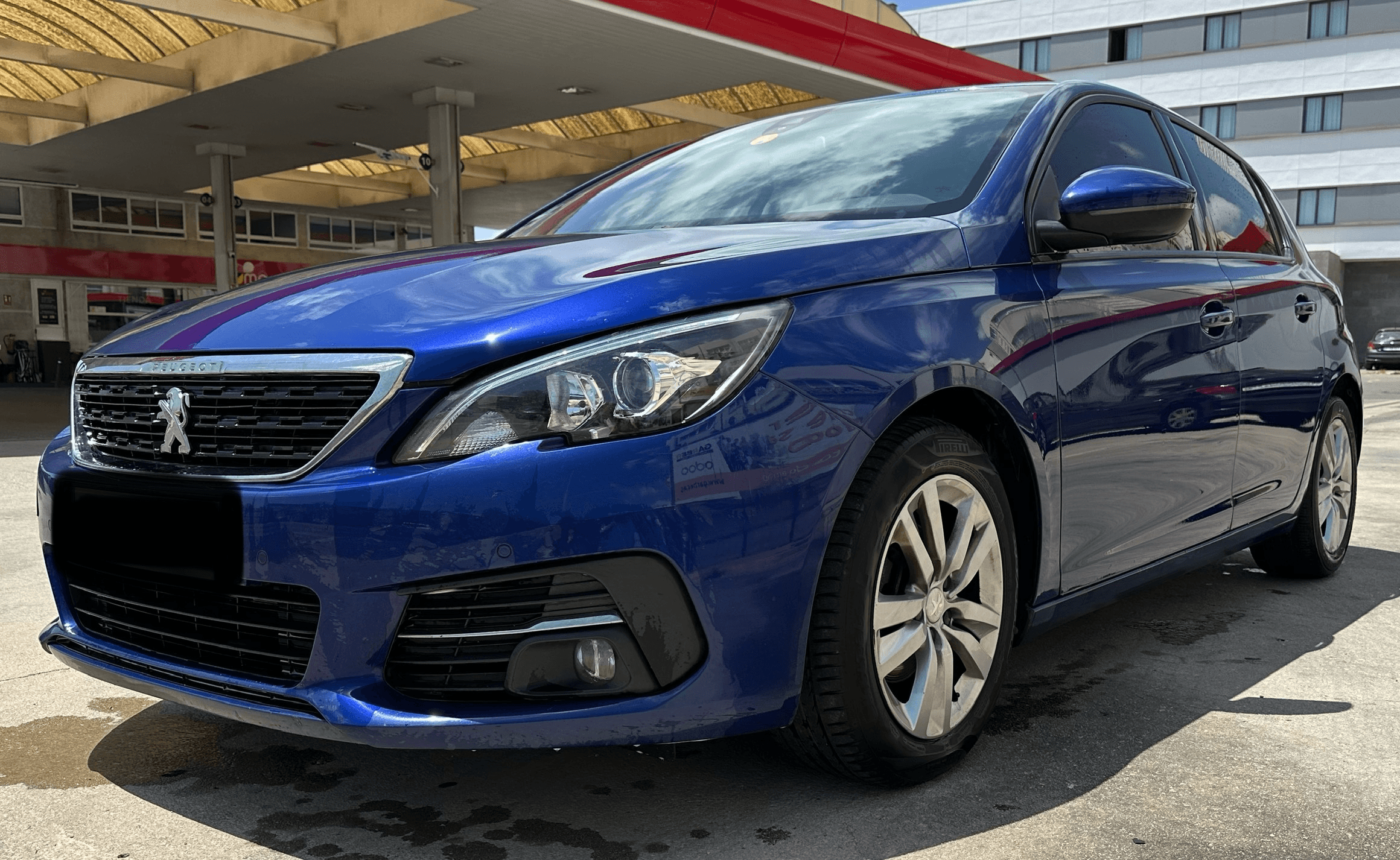 Peugeot 308 Phase 2 HDI 130cv - Photo 1