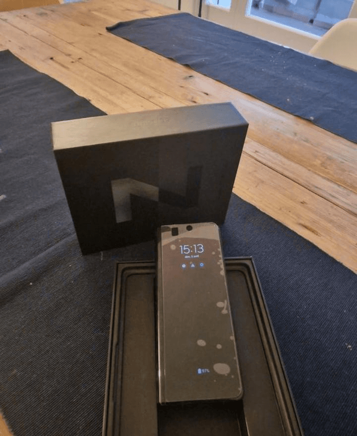 Samsung Galaxy Z Fold 3 - Photo 1