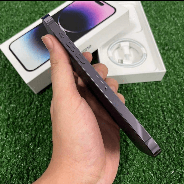 IPhone 14 pro max en proposition pour la fête - Photo 1