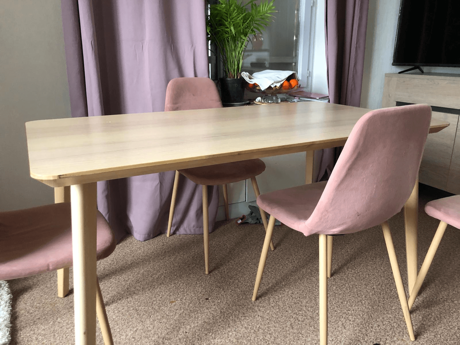 Vente table et chaises - Photo 1