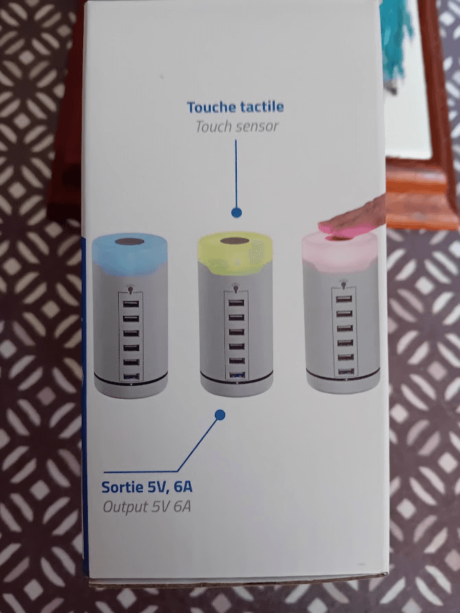 TOUR POUR BRANCEMENT USB
