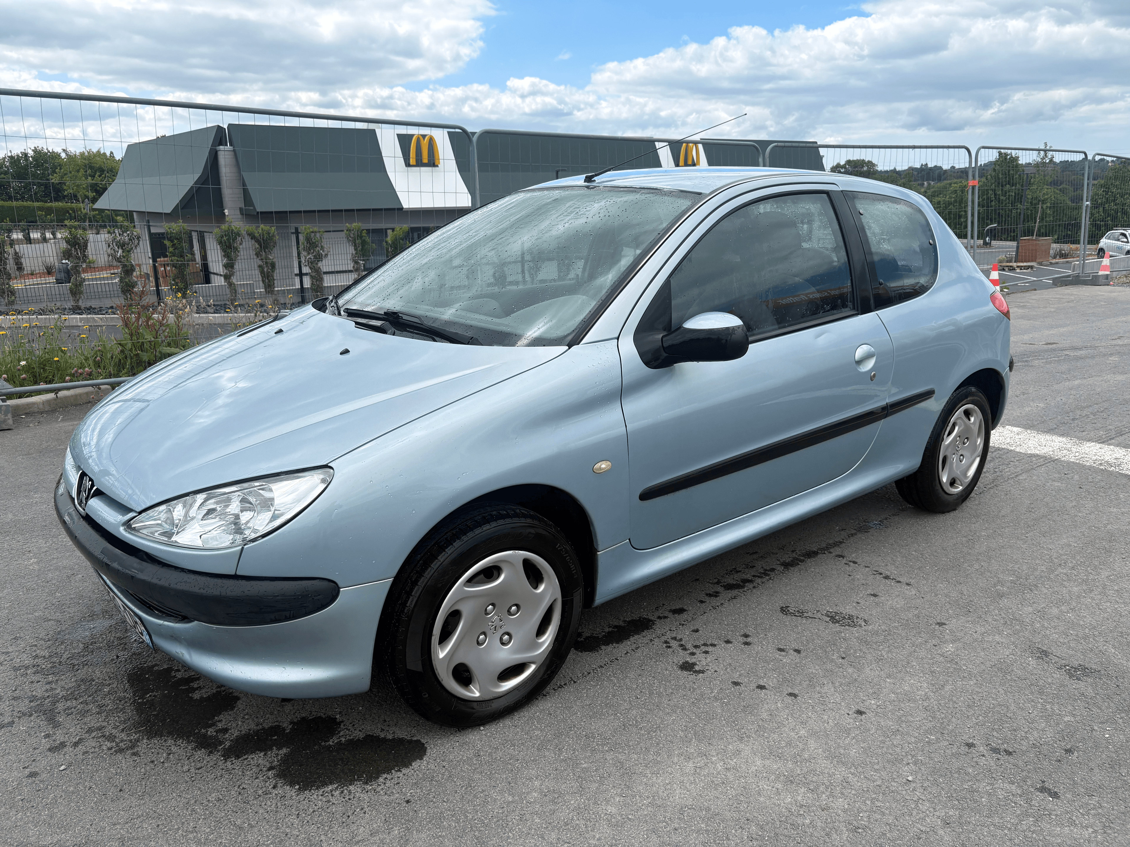 Peugeot 206 1.4 essence 70 cv - Photo 1