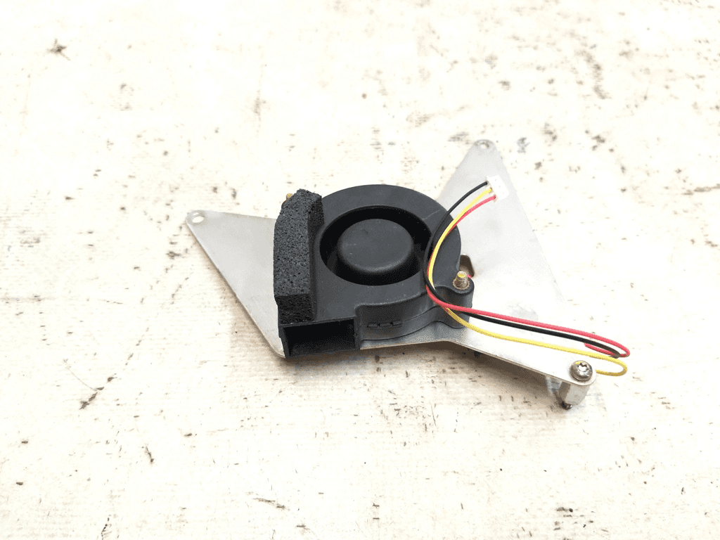 Ensemble de ventilateur de refroidissement de carte CPU TEGRA MCU Tesla 1064580-00-B 51 - Photo 1