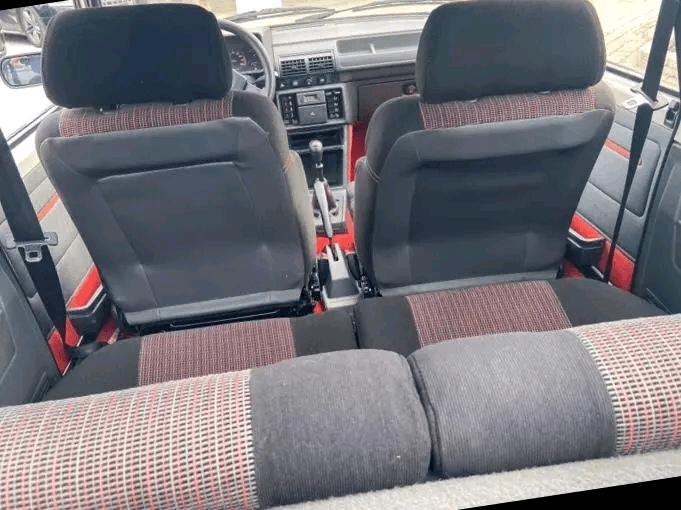 PEUGEOT 205 GTI 1.6 TRÈS BON - Photo 1