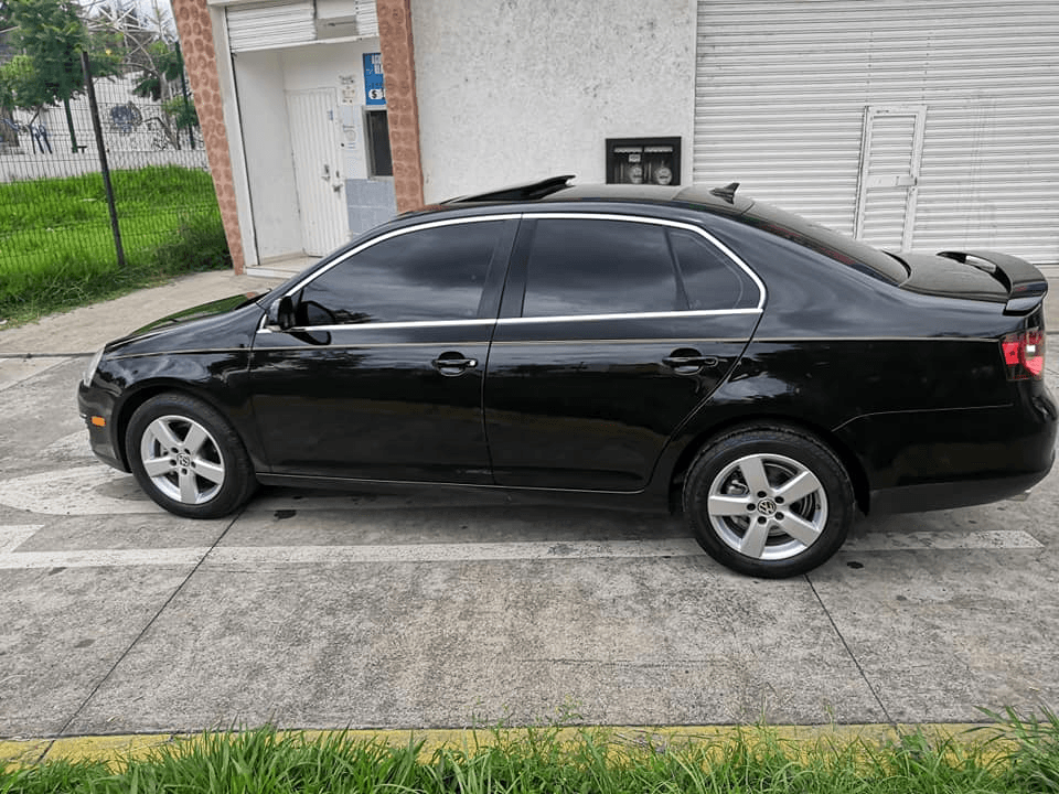Voiture - Photo 1