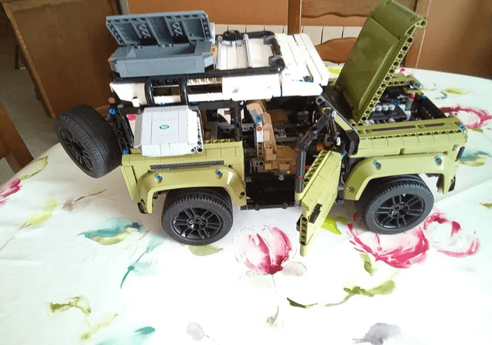 Lego technic 42110 Land Rover