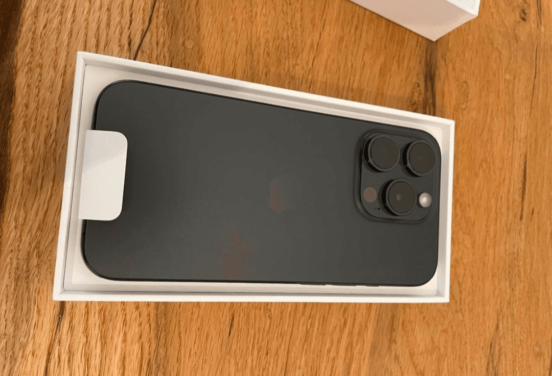 Iphone 15 pro max 256 GB - Photo 1