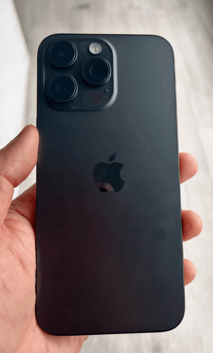 iPhone 15 Pro Max Reconditionné