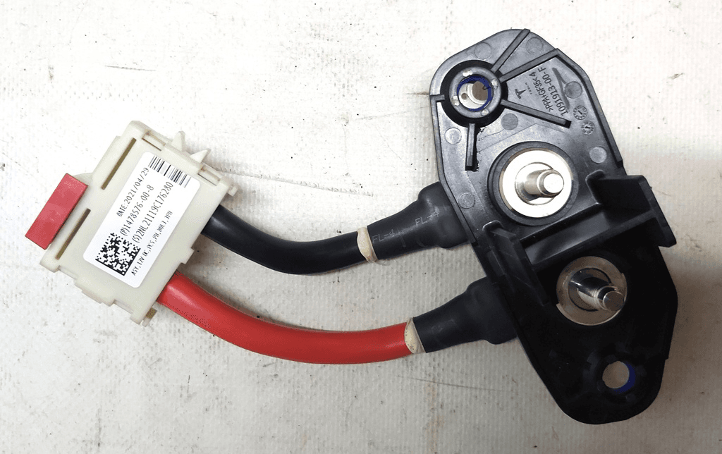 Connecteur basse tension 12 V de DCDC Tesla Y1478576-00-B - Photo 1