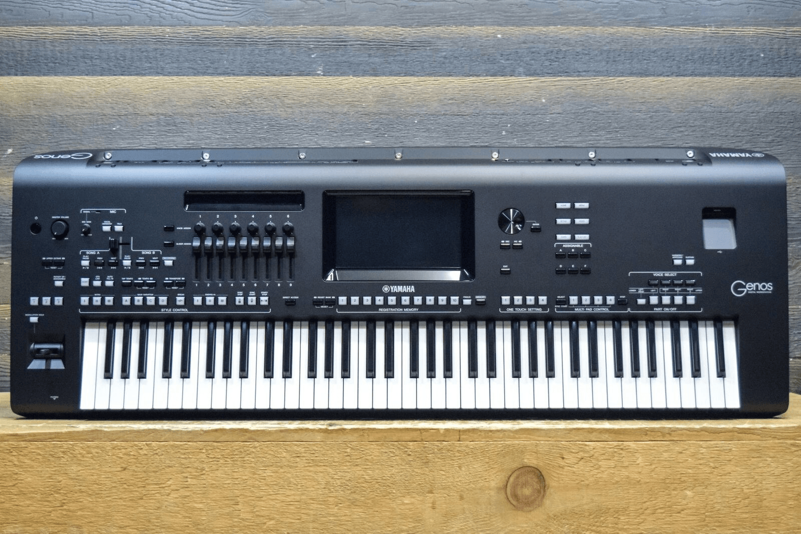 Arrangeur numérique 76 touches Yamaha Genos - Photo 1