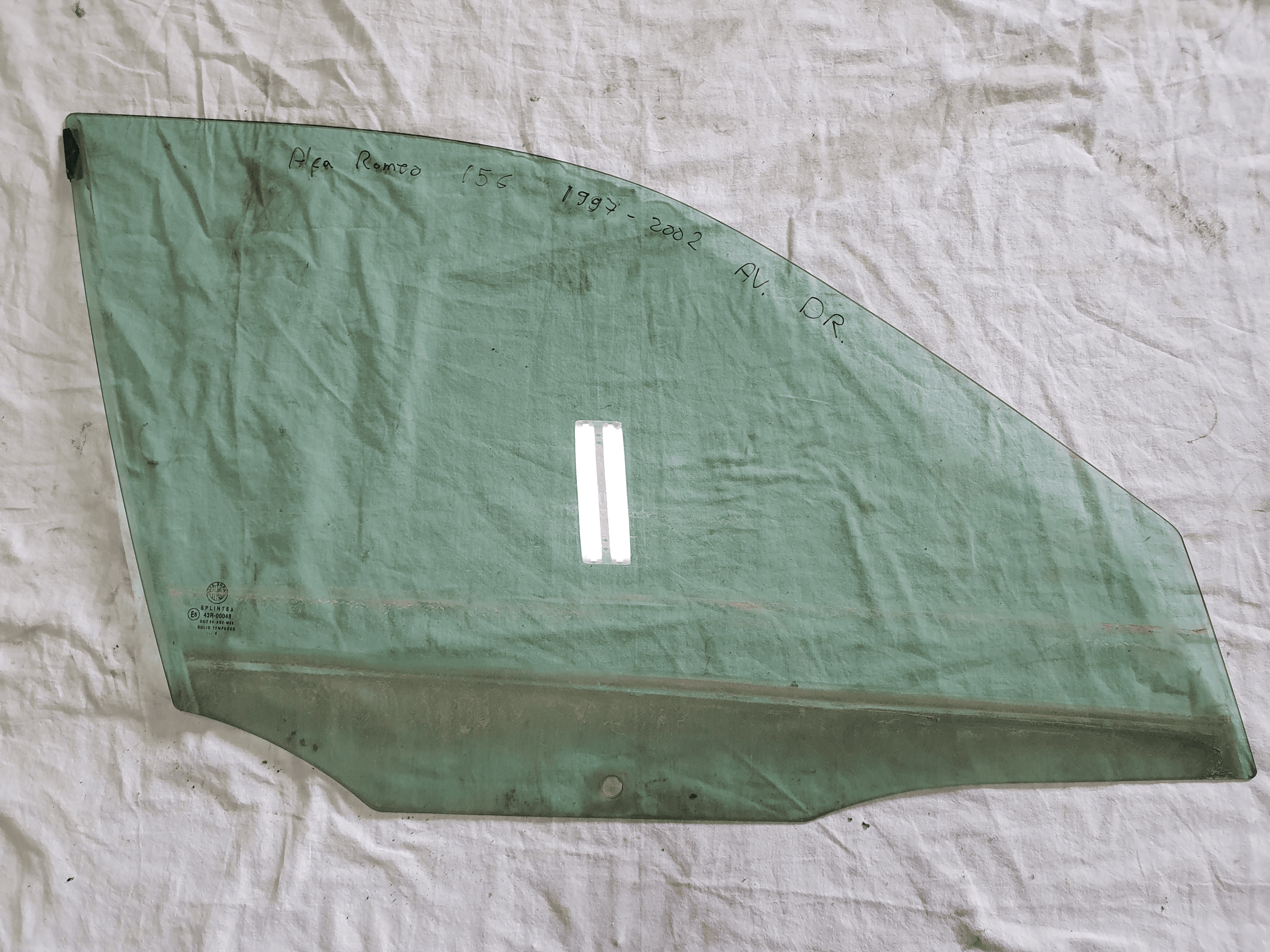 Vitre de portière avant Alfa Romeo 156 1997-2002 - Photo 1