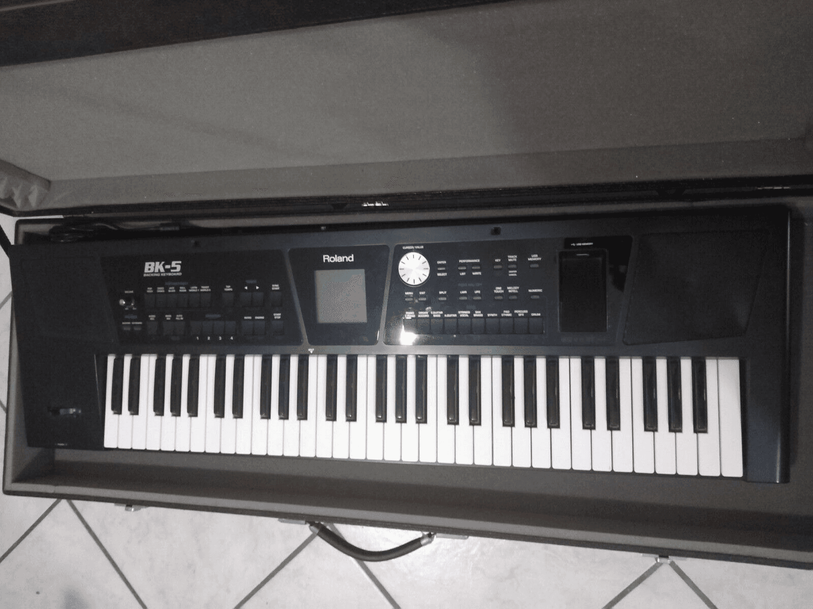 clavier roland bk5 xp30 xp60 - Photo 1