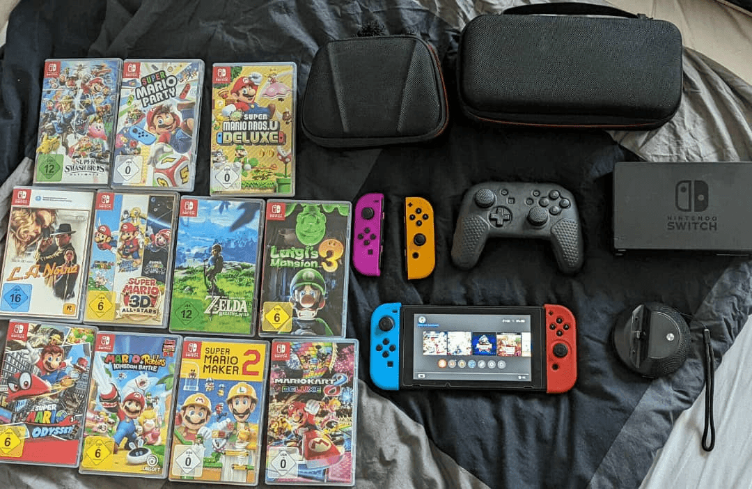 Nintendo Switch console - Photo 1