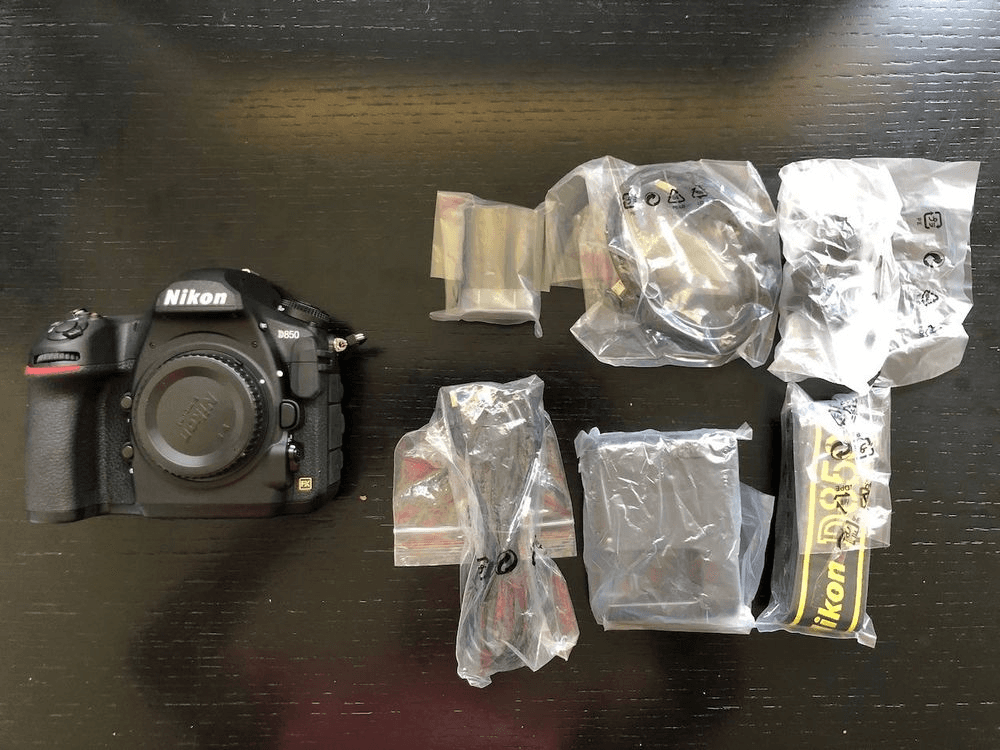 Nikon D850 dans son emballage d'origine - Photo 1
