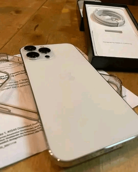 iphone 13 - Photo 1