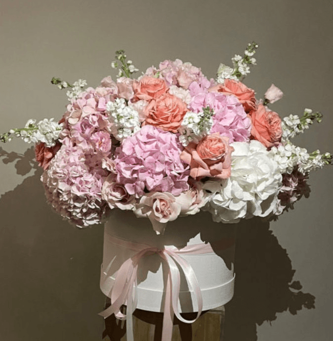 Custom floral arrangements for small or big events - Photo 1
