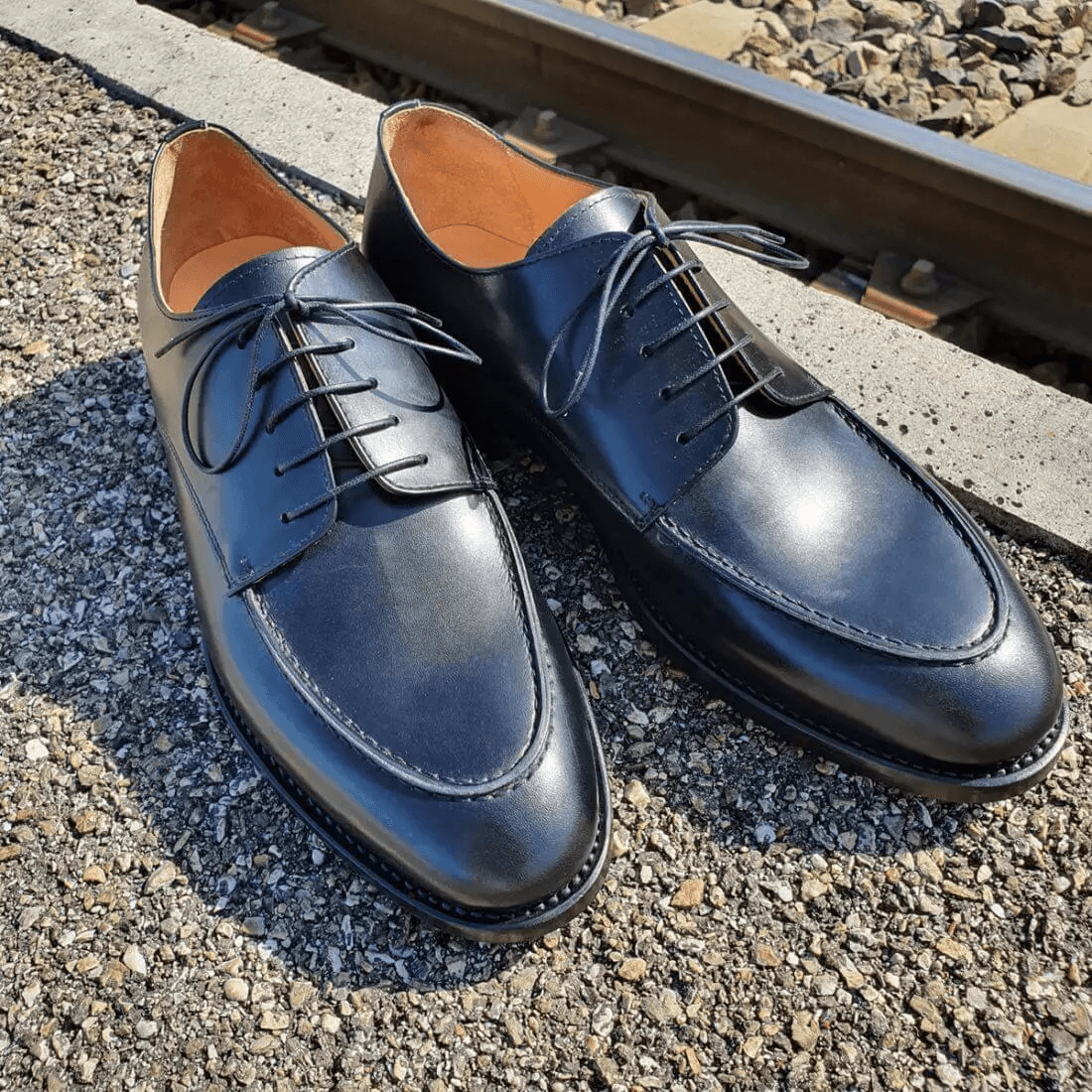 Derby Ambassadeur noir - - FABRIQUE EN ITALIE. - Photo 1