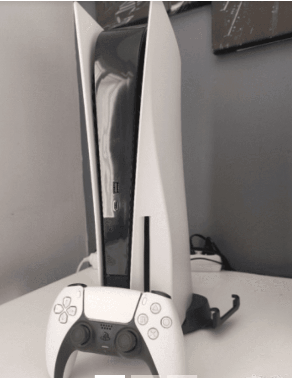 PS5 - Photo 1