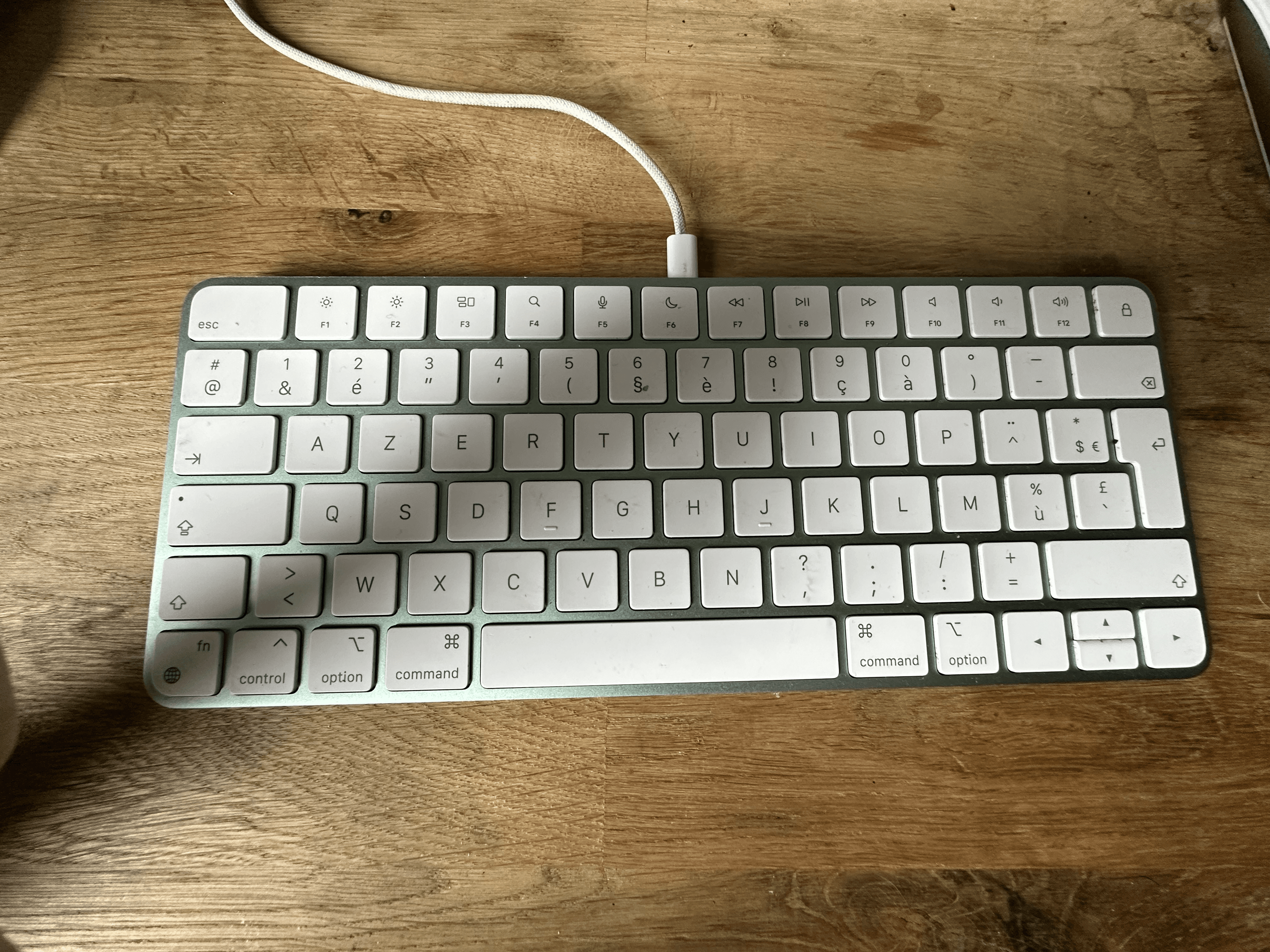 Apple iMac 24 pouces vert mars 2023 - Photo 1