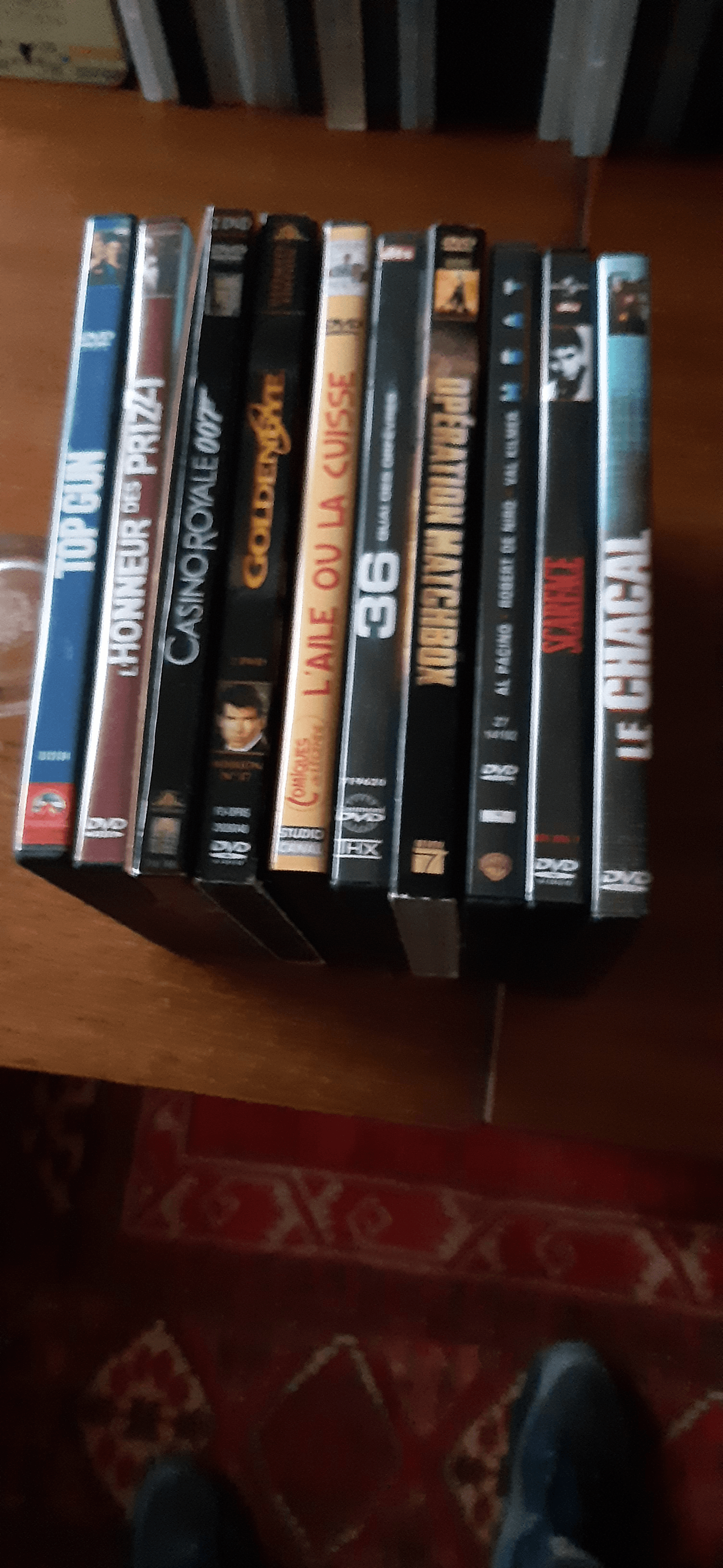 Grande collection de DVD à vendre