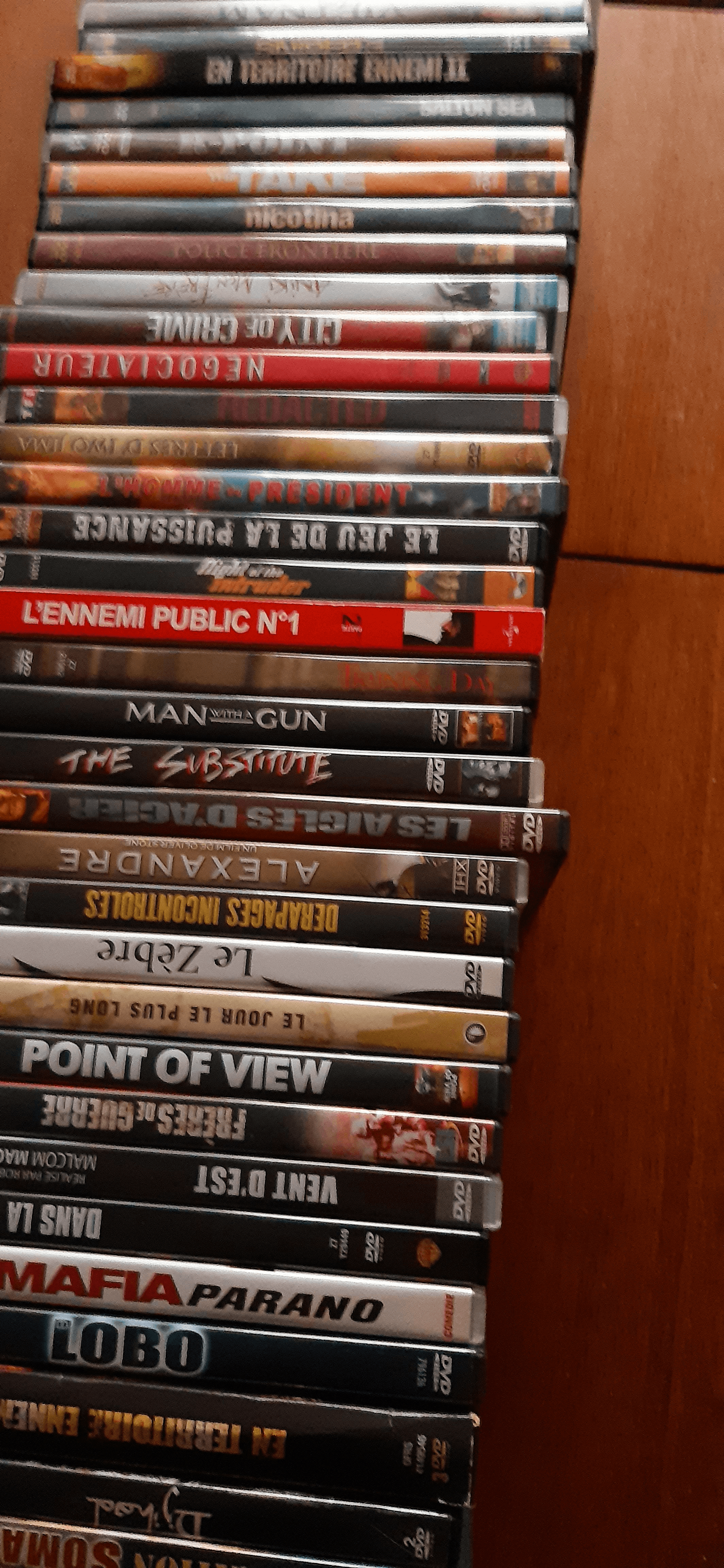 Grande collection de DVD à vendre - Photo 1