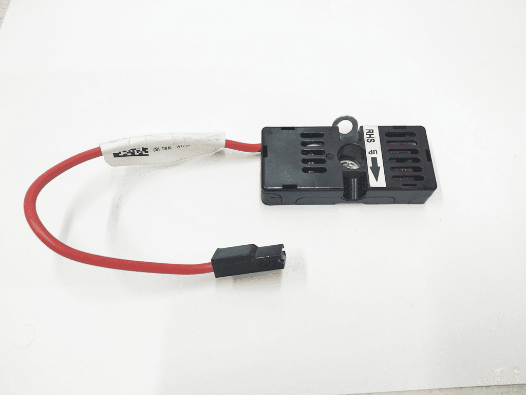 Antenne radio filtre RHS 2D Tesla modèle S, modèle S REST, modèle X 1012002-00-B - Photo 1