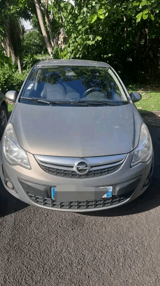 opel corsa 95 ch - Photo 1