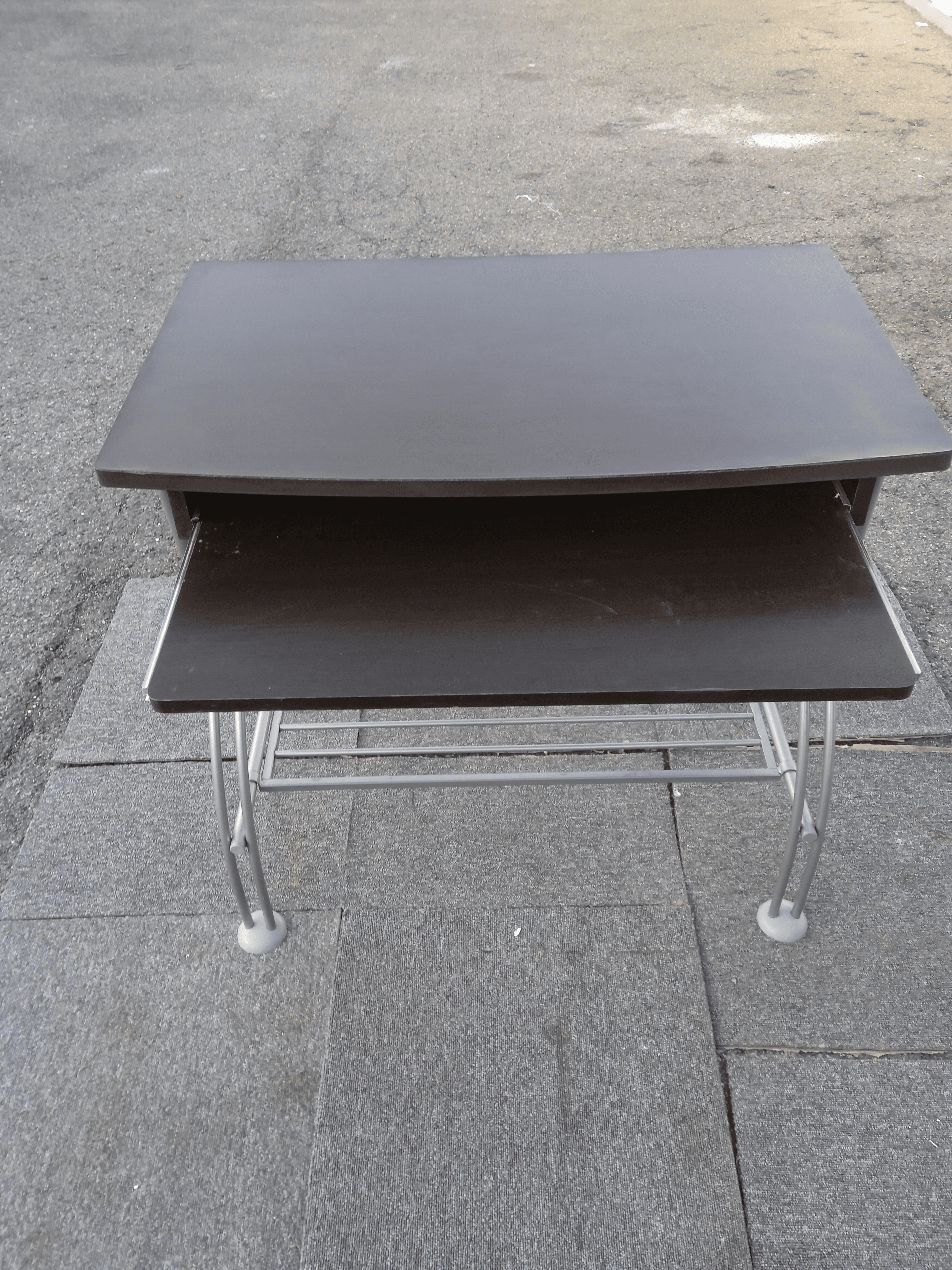 Bureau Wengee - Photo 1