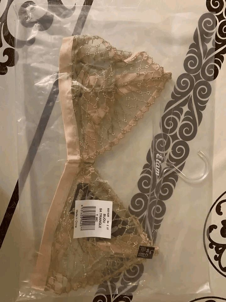 Vêtements femme - Photo 1