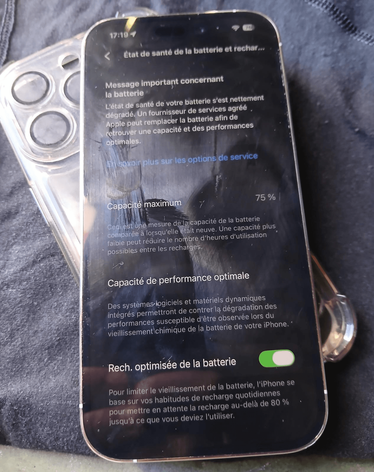 iPhone 14 Pro en excellent état à vendre - Photo 1