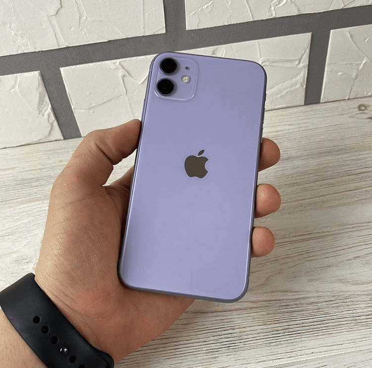 IPhone 11 avec le carton - Photo 1