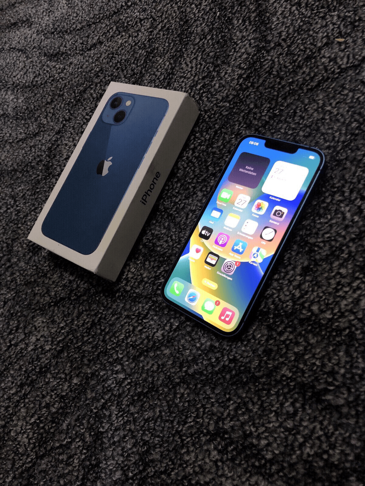 Iphone 13 - Photo 1